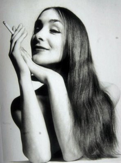Pina-Bausch-modern-dance-Choreographer-1960.jpg